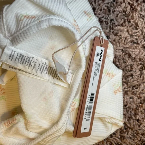 Skims soft lounge dress - Picture 3 of 3